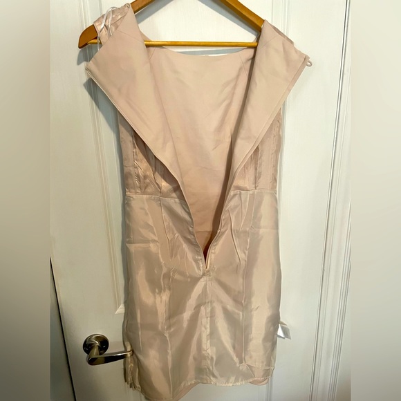 Pencil dress - Picture 7 of 10